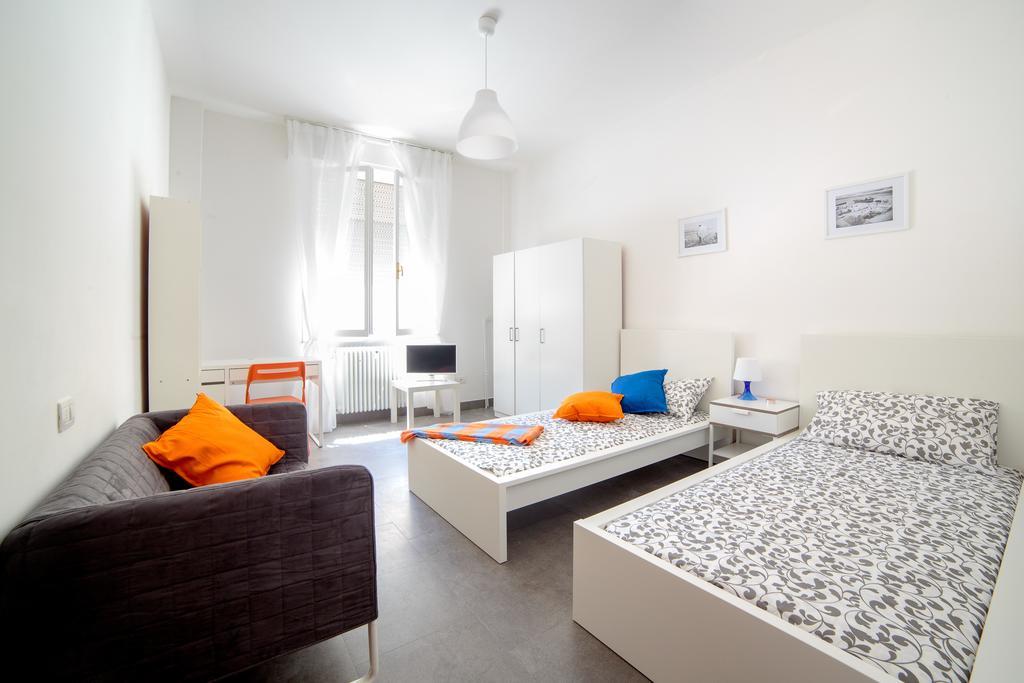 Ponte Tiberio Apartment Римини Экстерьер фото