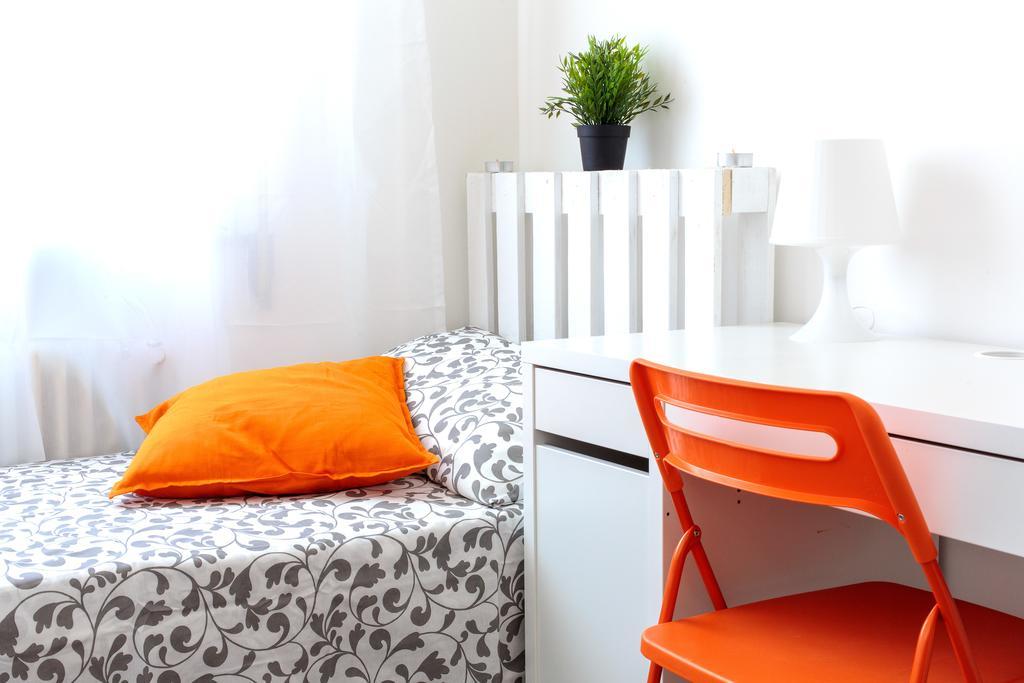 Ponte Tiberio Apartment Римини Экстерьер фото