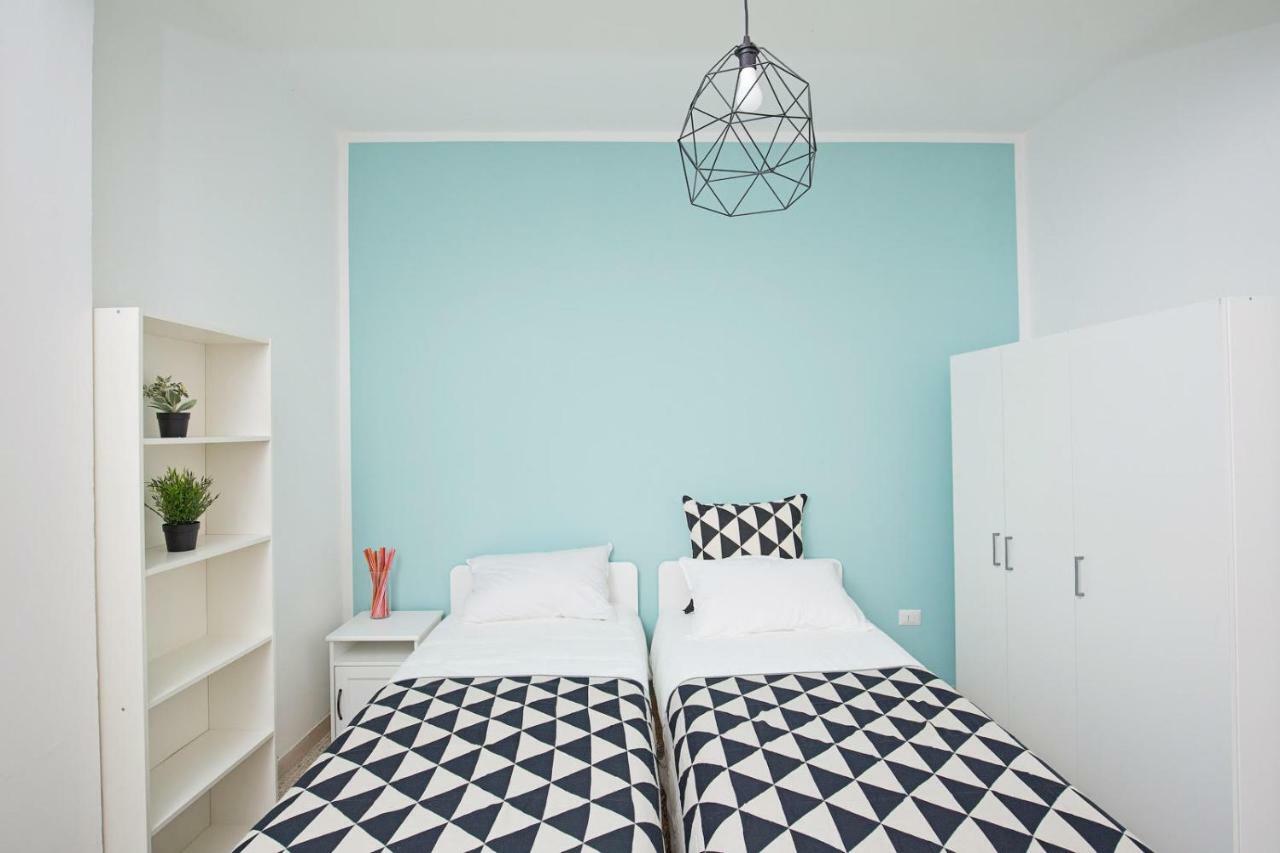 Ponte Tiberio Apartment Римини Экстерьер фото